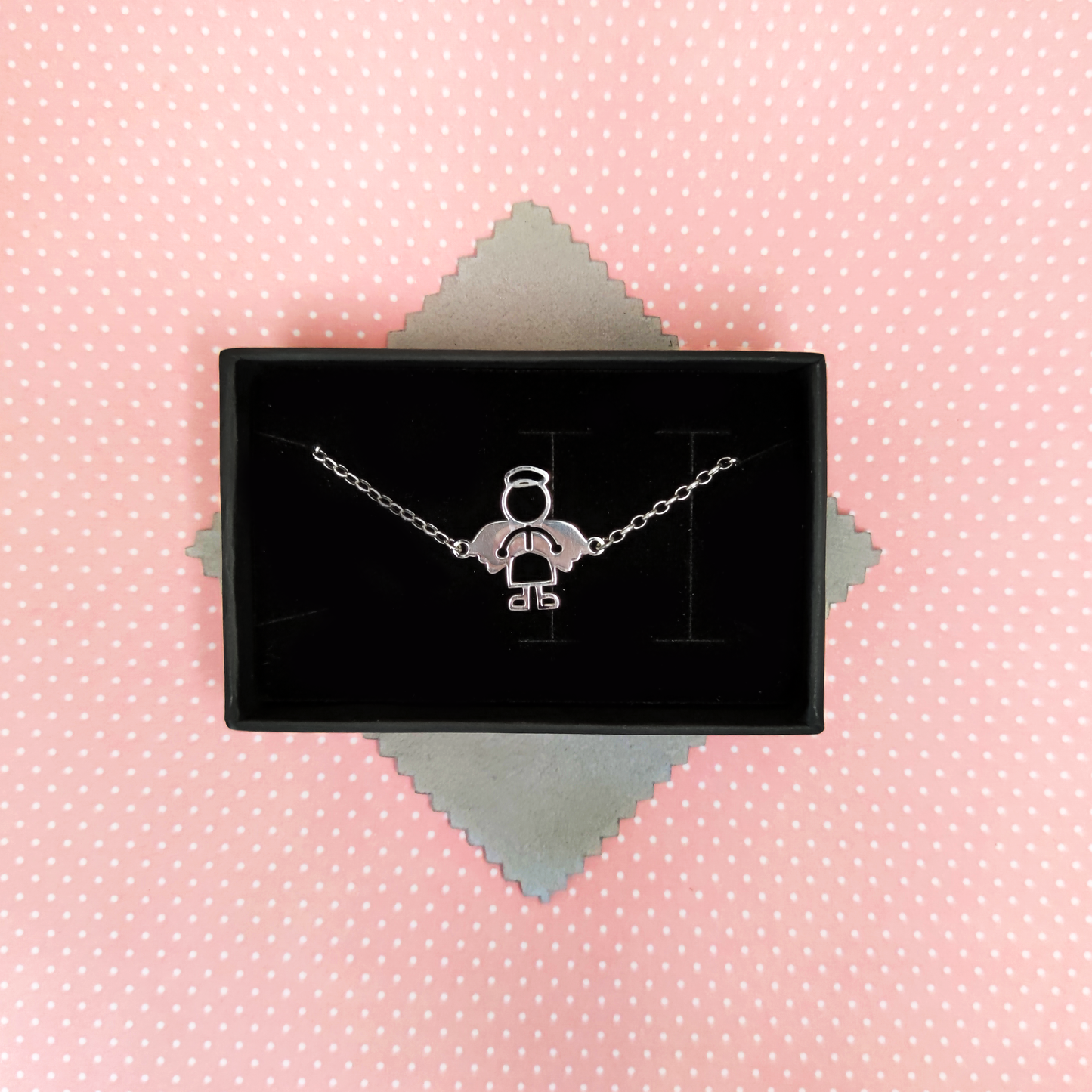 Pulsera de plata con diseño personalizado