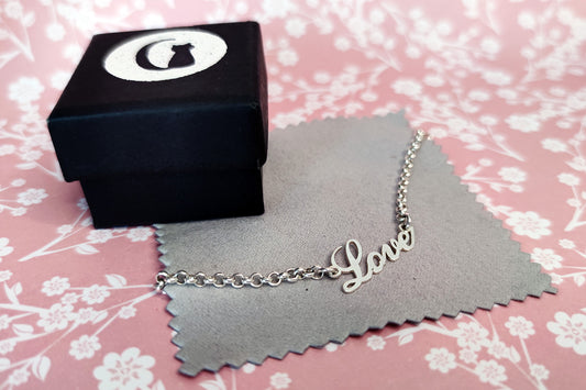 Tobillera de plata con diseño personalizado